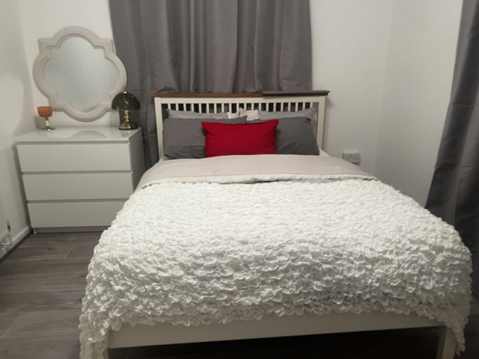 Bedroom 3, Cosy Dulwich Next to Arts Centre Crystal Palace, London