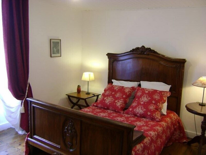 Bedroom, La Petite Clavelie Gîte Périgord Vert, Dordogne