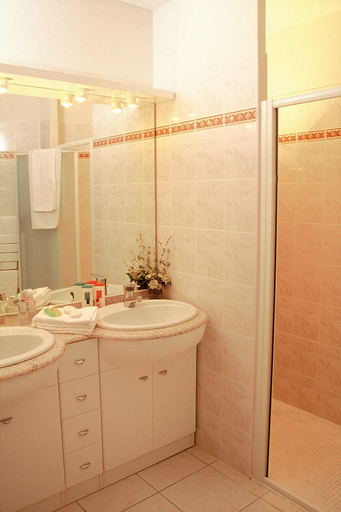 Bathroom 5, Lagrange Vacances - Eden Parc Golf, Gironde
