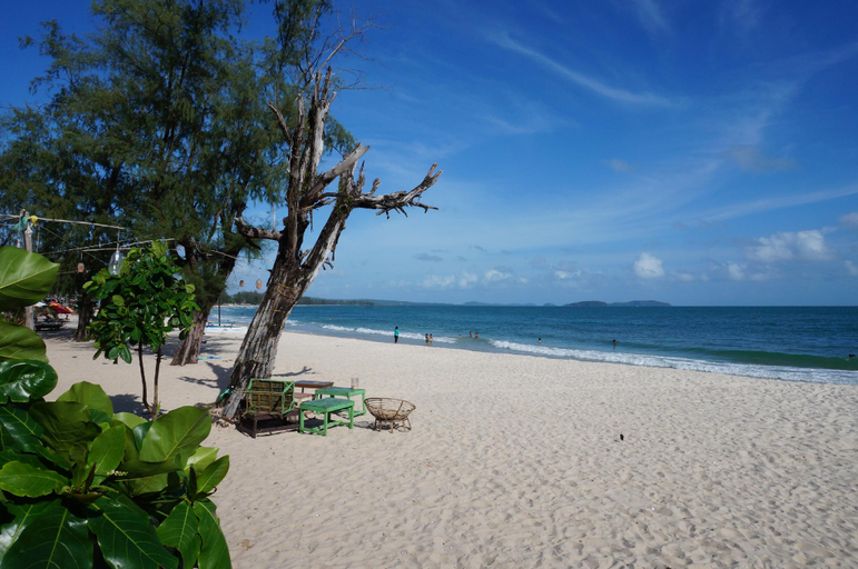 Nearby Landmark 3, White Sand Palace Hotel, Sihanoukville