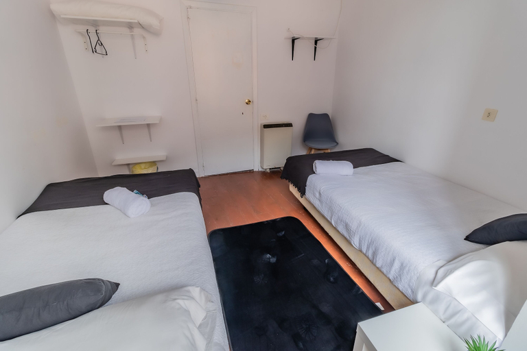Bedroom 4, Hostal San Pelayo, A Coruña