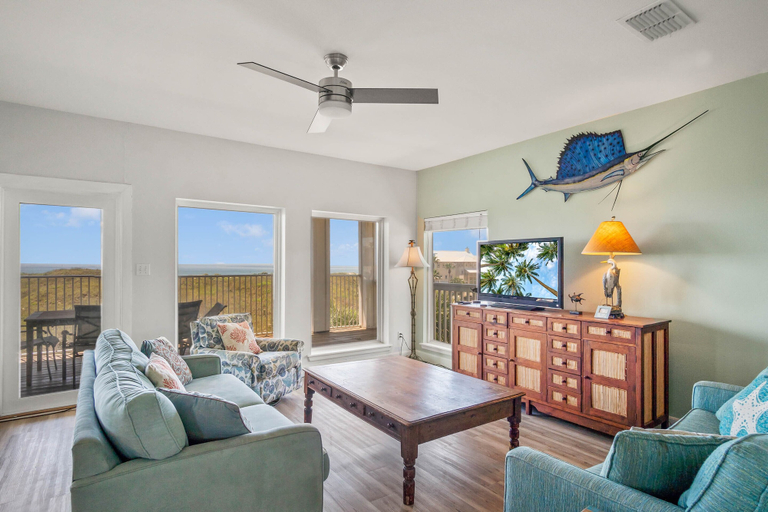 Others 4, Ocean Oasis, Nueces
