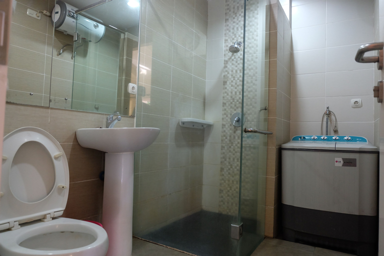 Bathroom 9