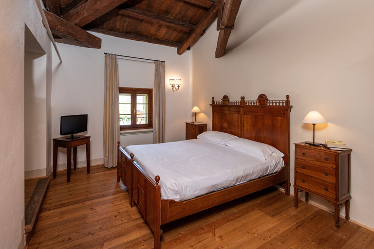 Bedroom 5, Villa Clementina, Prosecco Country Hotel, Treviso