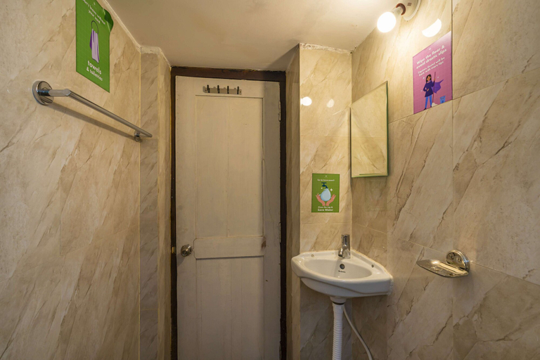 Bathroom 4, Zostel Visakhapatnam (Vizag), Visakhapatnam