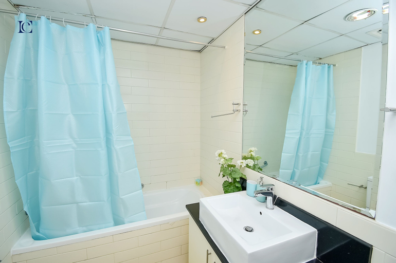 Bathroom, BRZ - Budget studio with balcony, Dubai