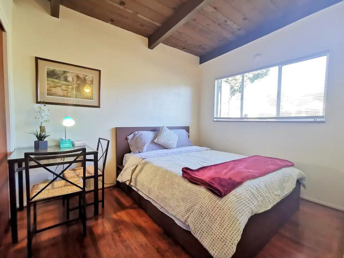 Comfy 2BR 1Bath Apartment near HWY580-80, Contra Costa
