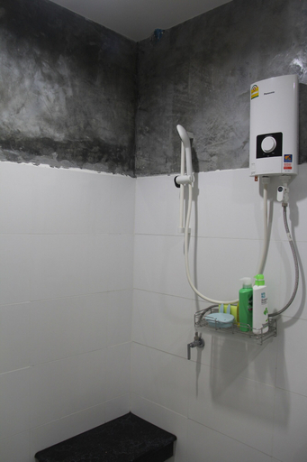 Bathroom 5, Yangyai Garden Lodge, Ko Phangan