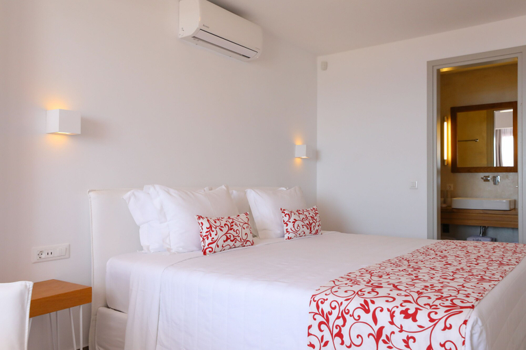 Bedroom 3, O Lofos Luxury Boutique Suites, South Aegean