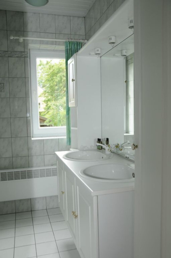 Bathroom 3, Guesthouse La Cereza, Oost-Vlaanderen
