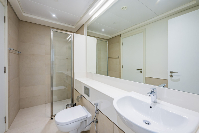 Bathroom 5, Expo Village Serviced Apartments, Dubai