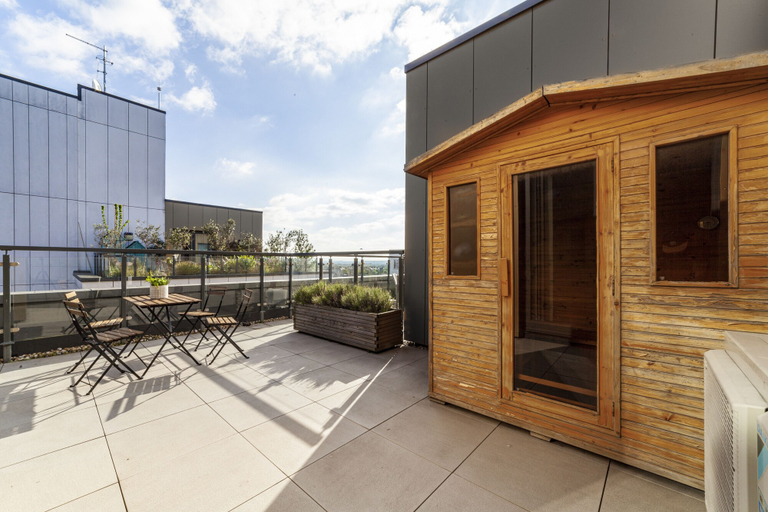 Exterior & Views 2, The Streatham Penthouse, London