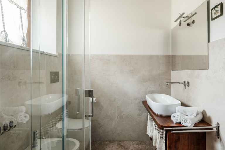 Bathroom, Anita, Siena