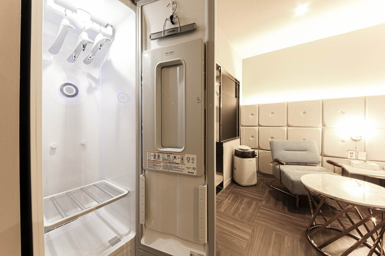 Bathroom 4, Denbasta Premium Hotel Bumil, Busanjin