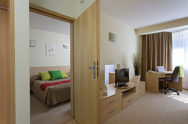 Bedroom 4, Media Park, Warsaw