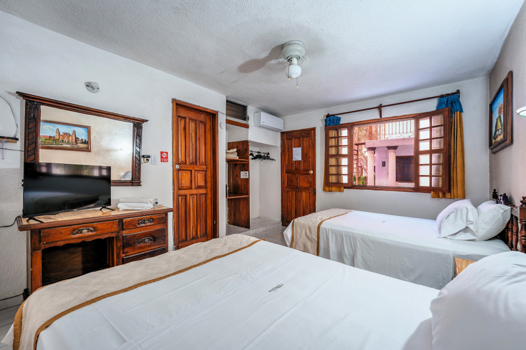 Bedroom 3, Hotel Santa Lucía, Mérida