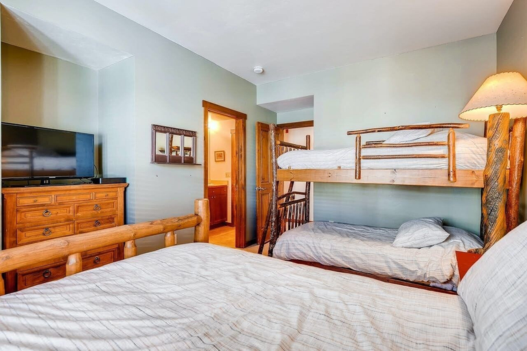 Bedroom 3, Main Street Junction by TO, Summit