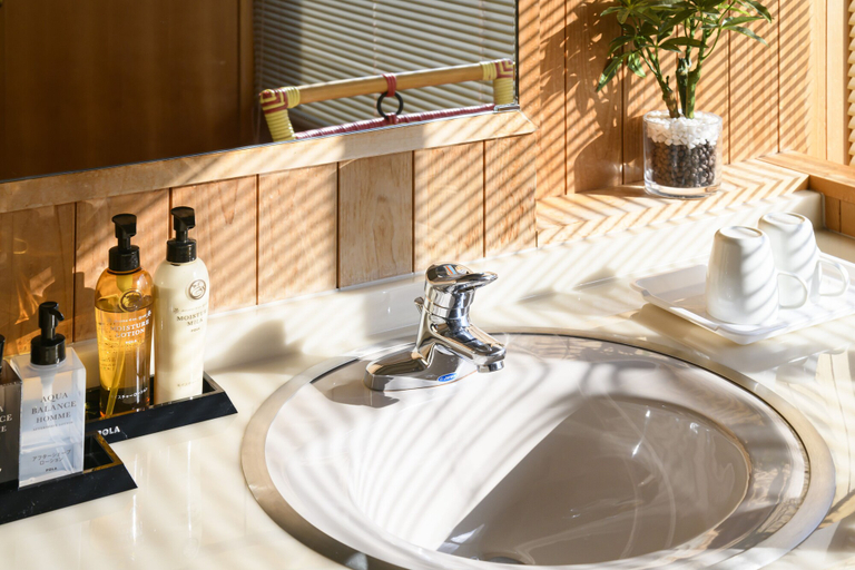 Bathroom 4, Hotel Symphony, Sagae