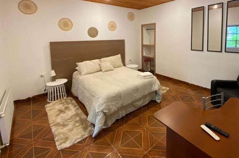 Bedroom 3, Hotel Linares, Linares