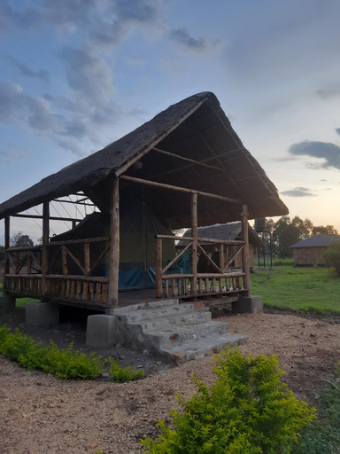 Others 5, Ishasha Pride Lodge, Kinkiizi