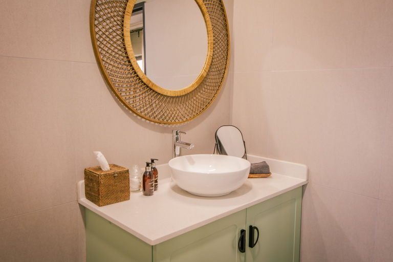 Bathroom 5, Okapuka Safari Lodge, Windhoek Rural