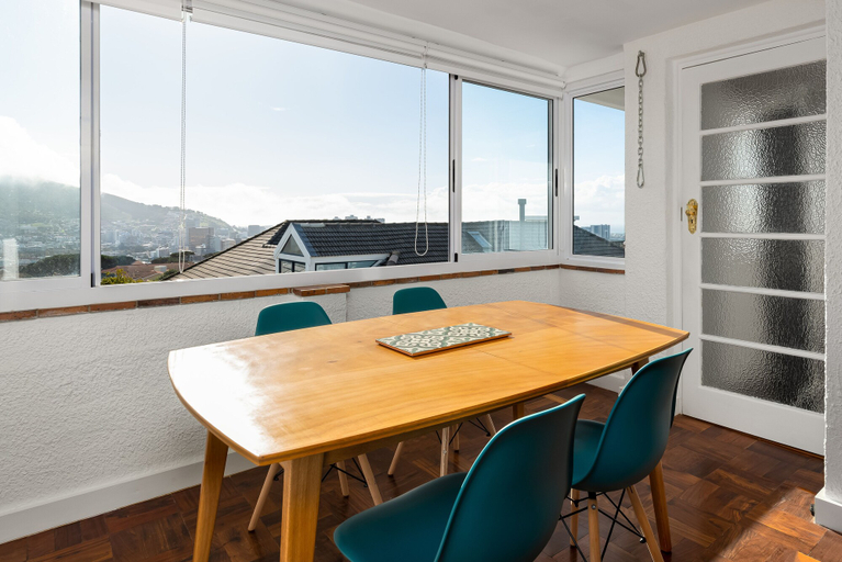 Others 5, Jagar Court 8, City of Cape Town