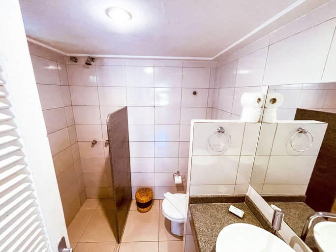 Bathroom 4, Hotel Pousada Tatuapara, Mata de São João