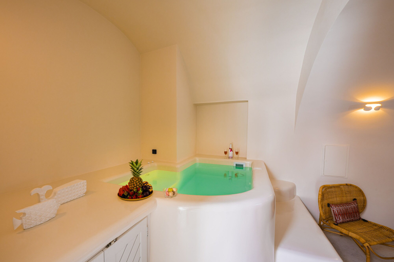 Bathroom 5, La Madeleine Oia Suites and Caves, South Aegean