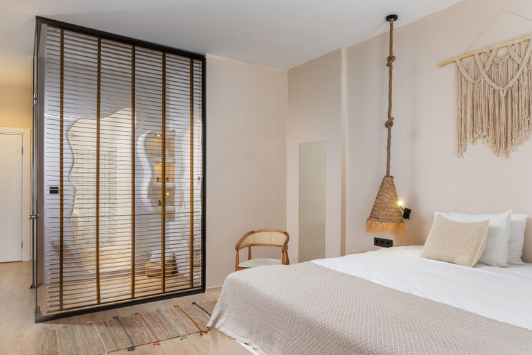 Bedroom 2, Gran Via Alsancak, Konak