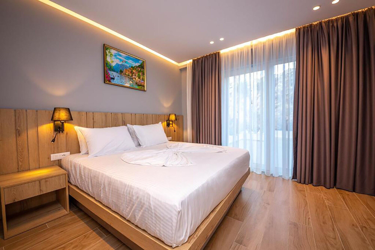 Bedroom 2, Azure Inn Hotel, Sarandës