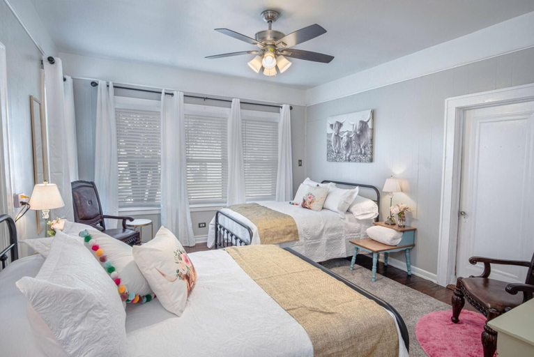 Others 5, Stunning 3 BR Home Near DT Alamodome - Riverwalk, Bexar