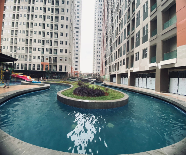 Sport & Beauty 4, Transpark Juanda by 21room netflix, Bekasi