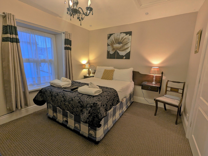 Bedroom 3, The Senarth, Conwy