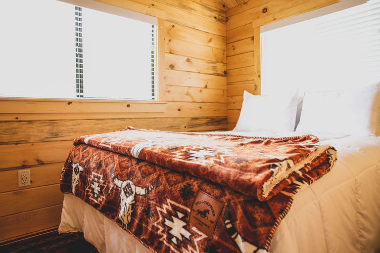 Bedroom 3, The Big Texan - Cabins & Wagons, Potter