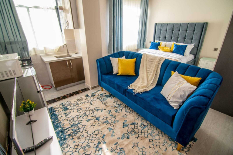 Bedroom 3, RoyalGardens Kilimani View Palace Apart, Kibra