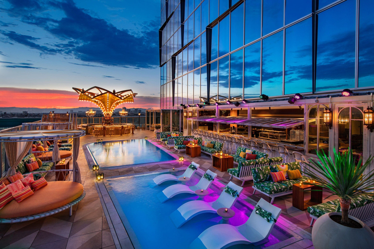 Sport & Beauty 3, Moxy Downtown Los Angeles, Los Angeles