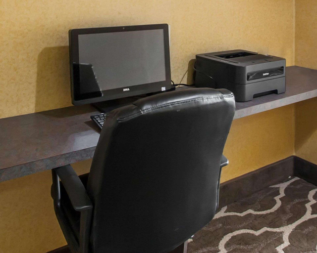 Others 5, Quality Inn Hayti North, Pemiscot
