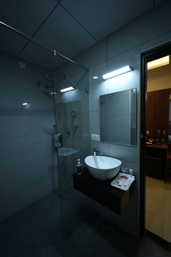 Bathroom 3, Zip By Spree Hotels Purple Orchid Whitefield, Bangalore