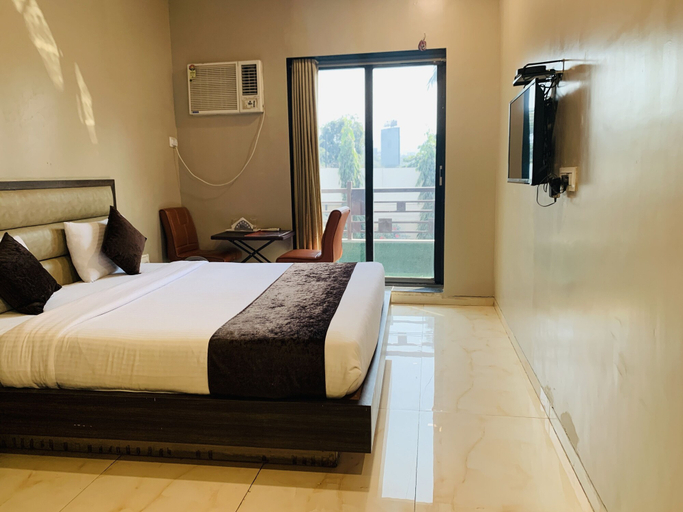 Bedroom 3, Hotel merakee, Thane