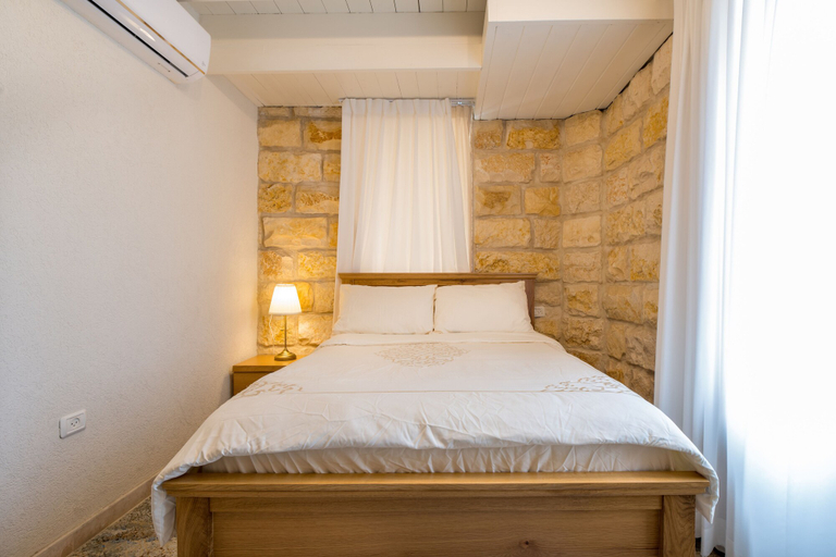 Bedroom 3, Via Maria Boutique Suites