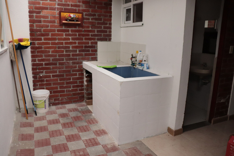 Bathroom, Casa Hotel Alaska, Circasia