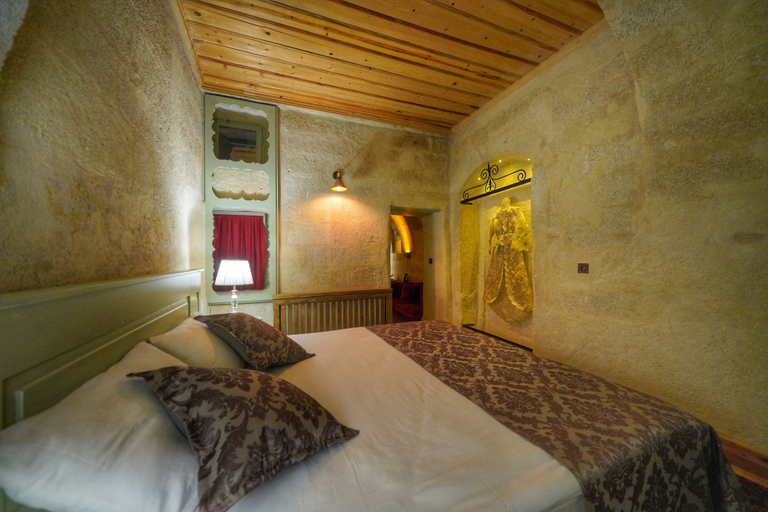 Bedroom 5, Takaev Cave House, Nevşehir