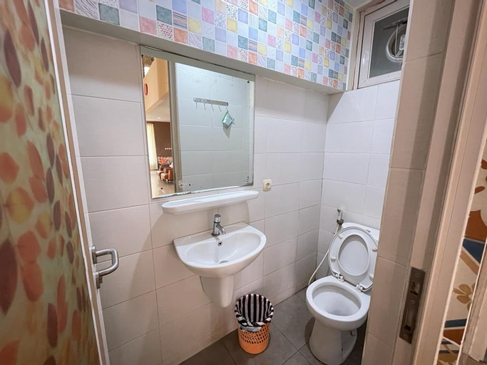 Bathroom 7