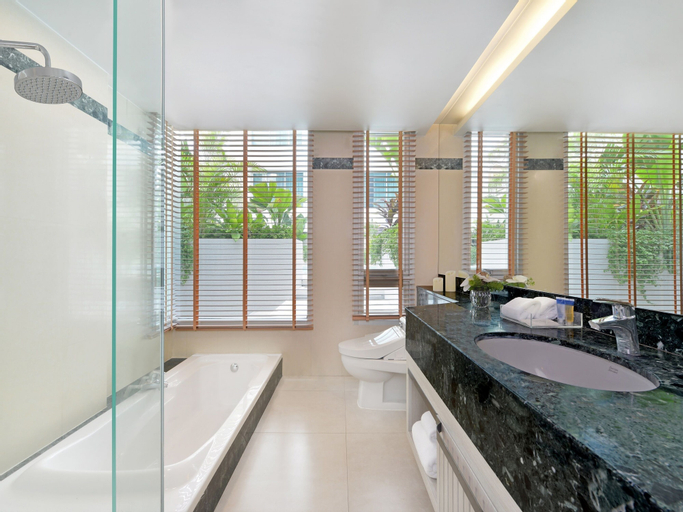 Bathroom 21