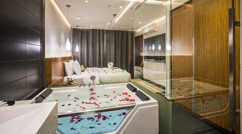 Bathroom 5, Boudl Al Wadi, Riyadh