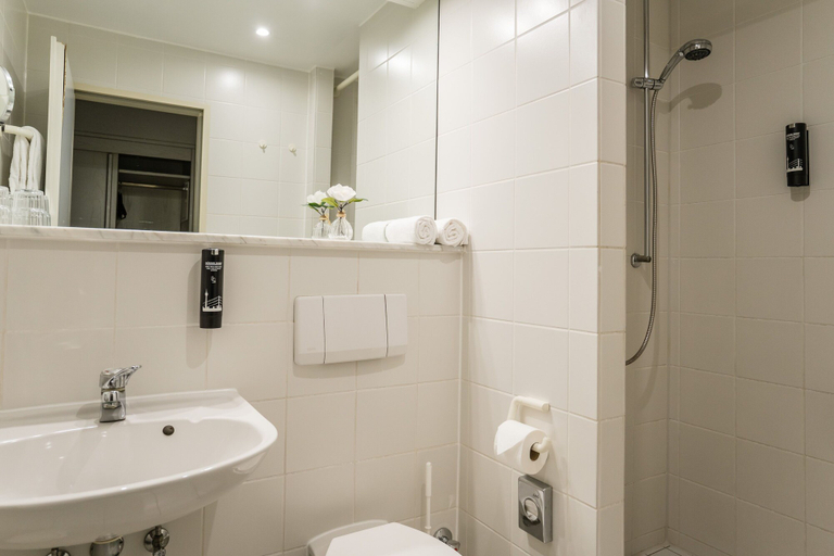 Bathroom 5, Servus Apartments by Homaris, München