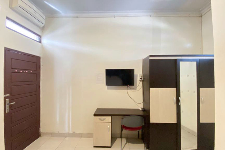 Others 4, RedDoorz Syariah @ Jalan Jendral Sudirman Pekanbaru, Pekanbaru