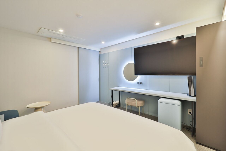 Bedroom 2, Doan Stay Hotel, Jung