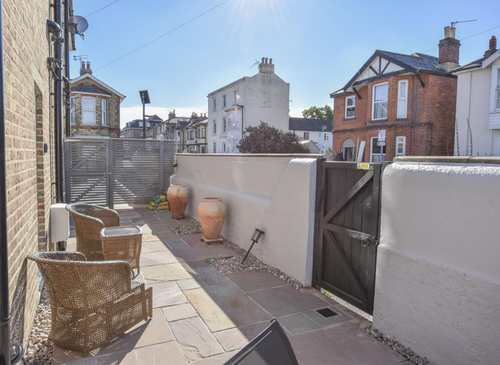 Others 5, Seaside Cottage in Ryde, Isle of Wight