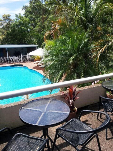 Swimming Pool 1
